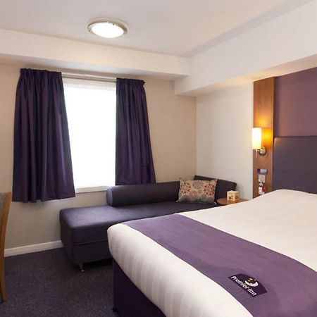 Premier Inn Clacton-On-Sea Extérieur photo