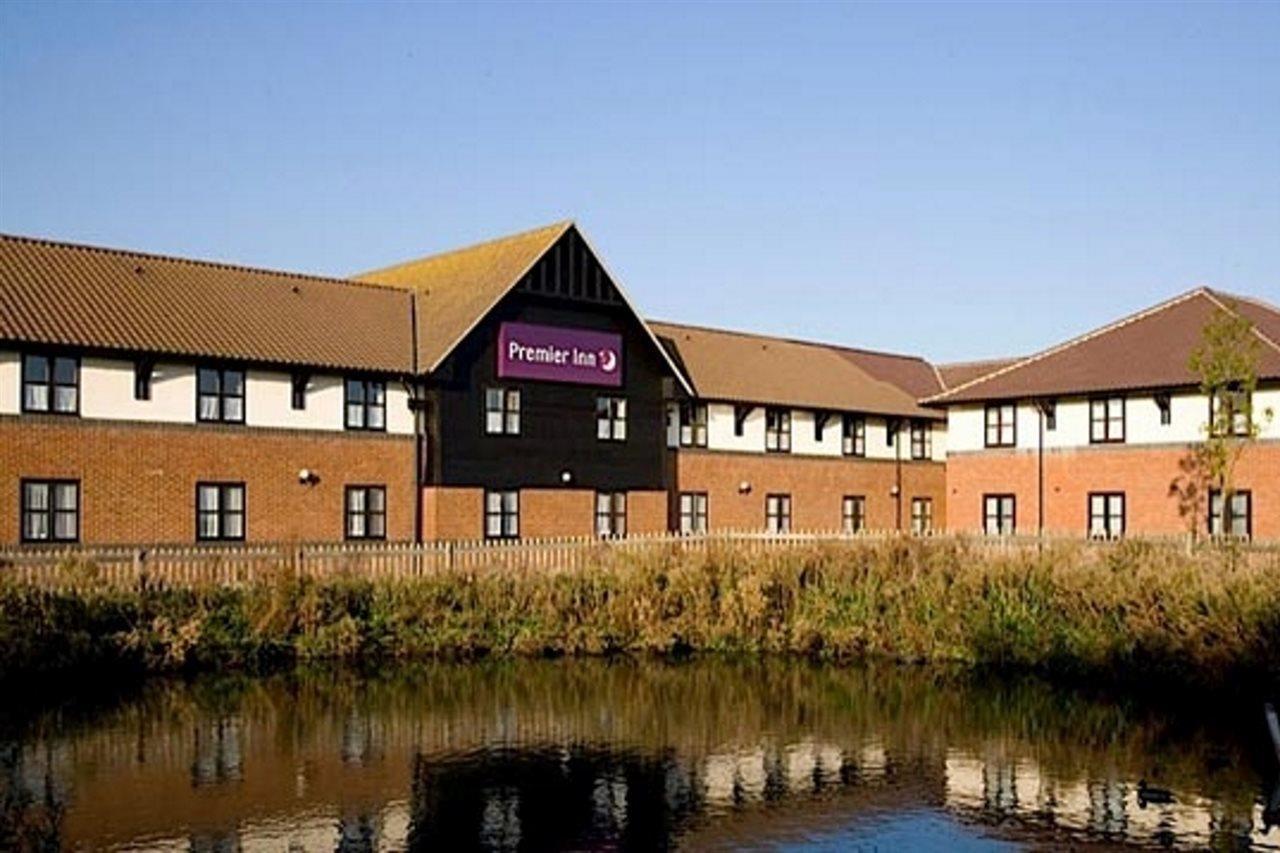 Premier Inn Clacton-On-Sea Extérieur photo