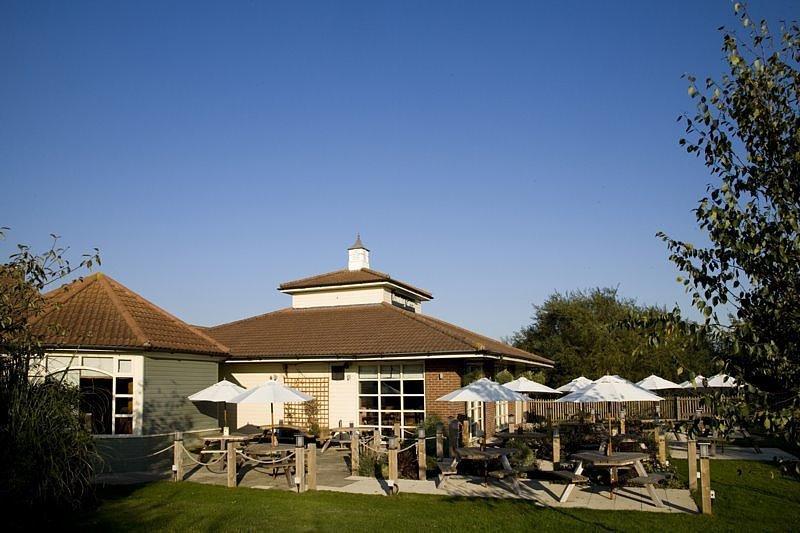 Premier Inn Clacton-On-Sea Extérieur photo