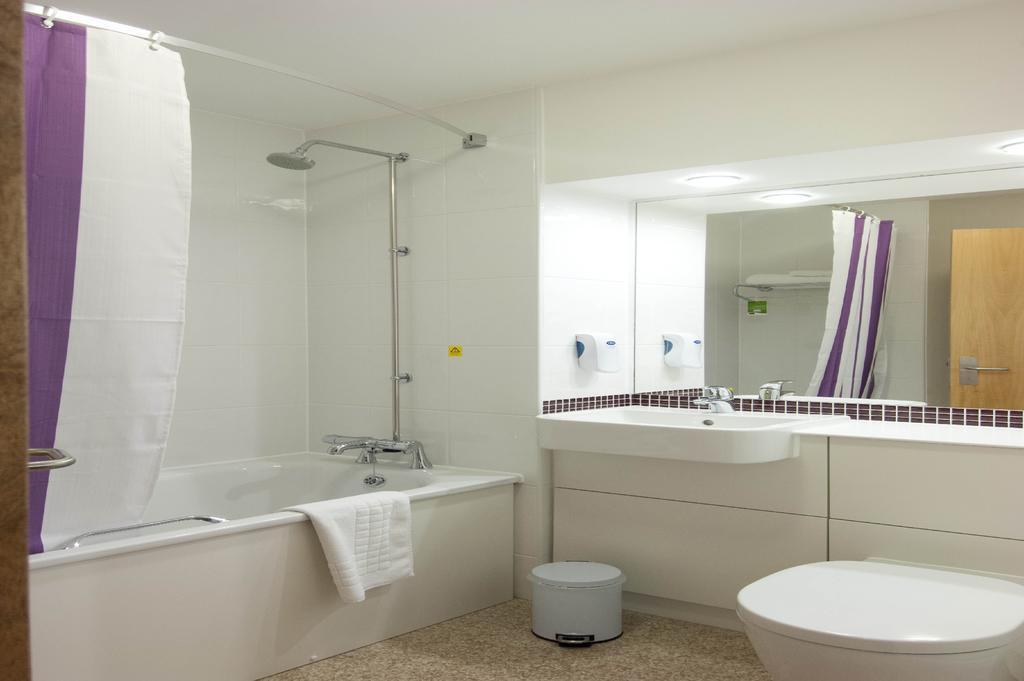 Premier Inn Clacton-On-Sea Extérieur photo